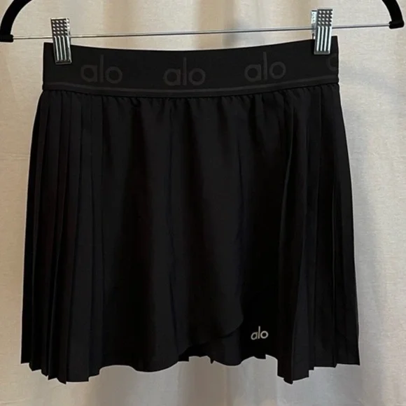 ALO Ace Black Tennis Skort - Picture 3 of 6